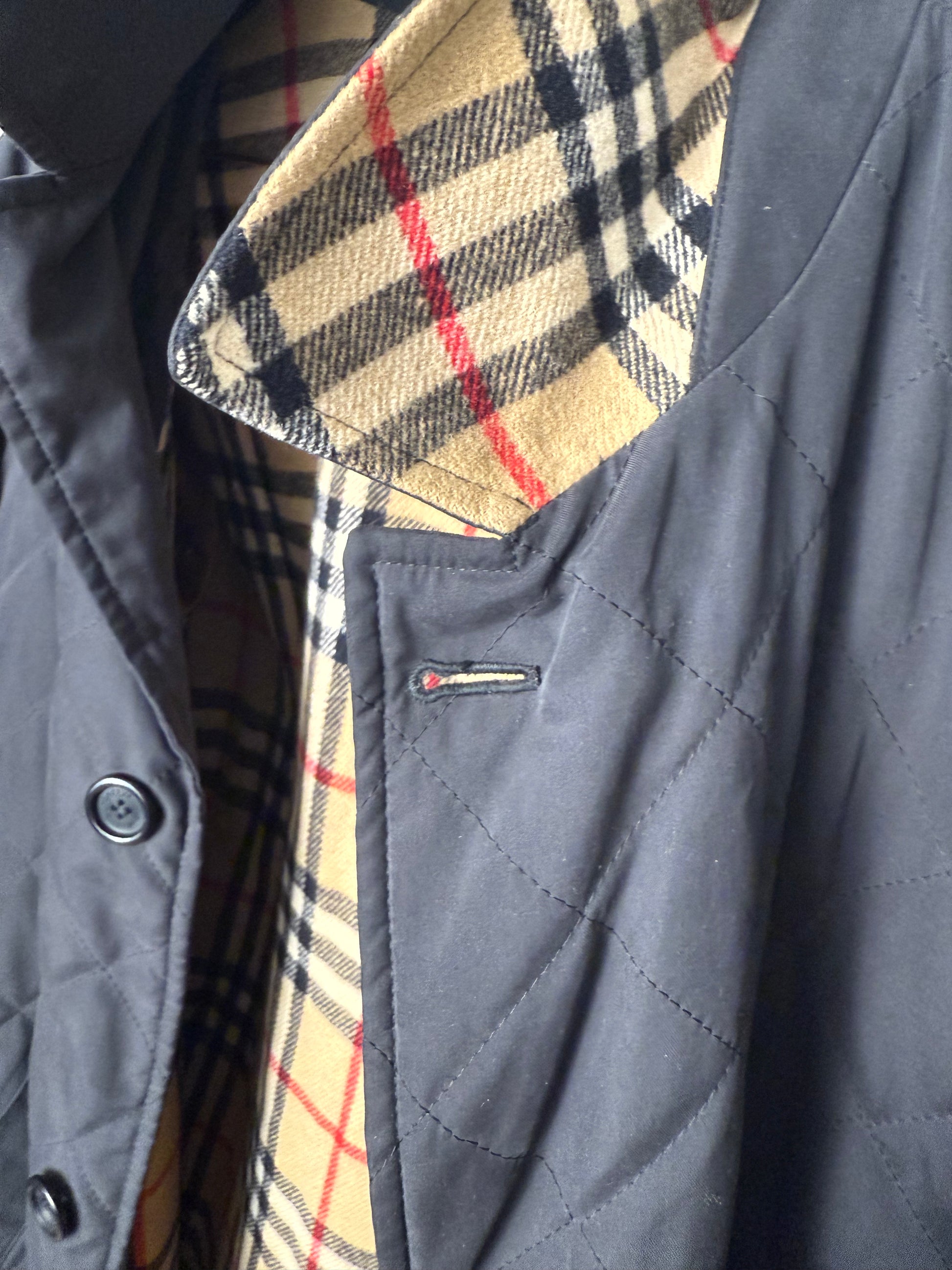 BURBERRY - Padded jacket Black