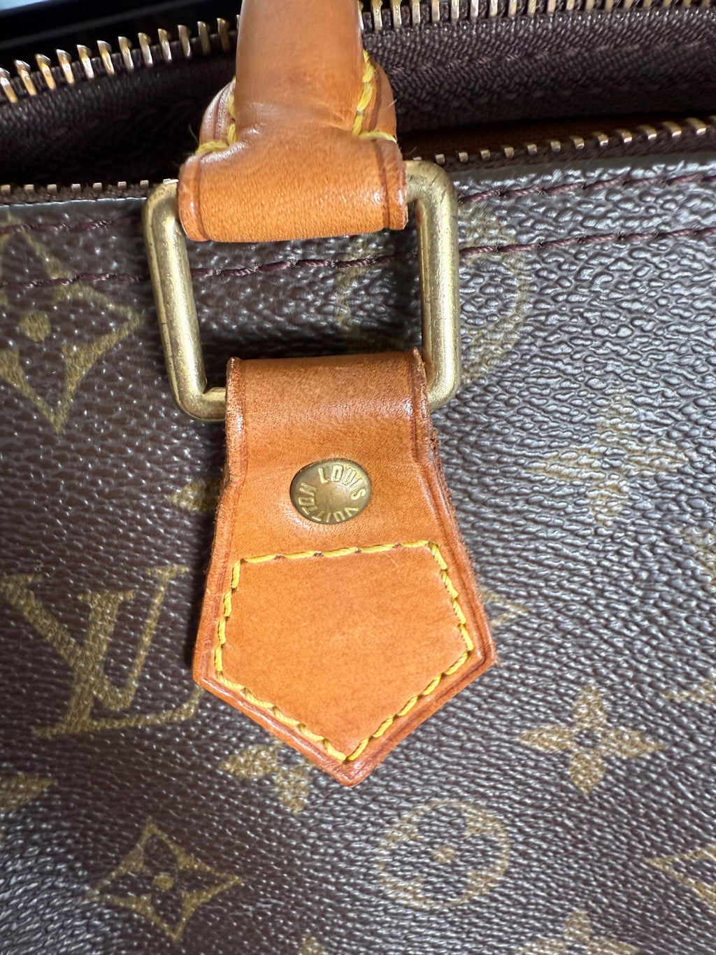 LOUIS VUITTON - Speedy Canvas 25