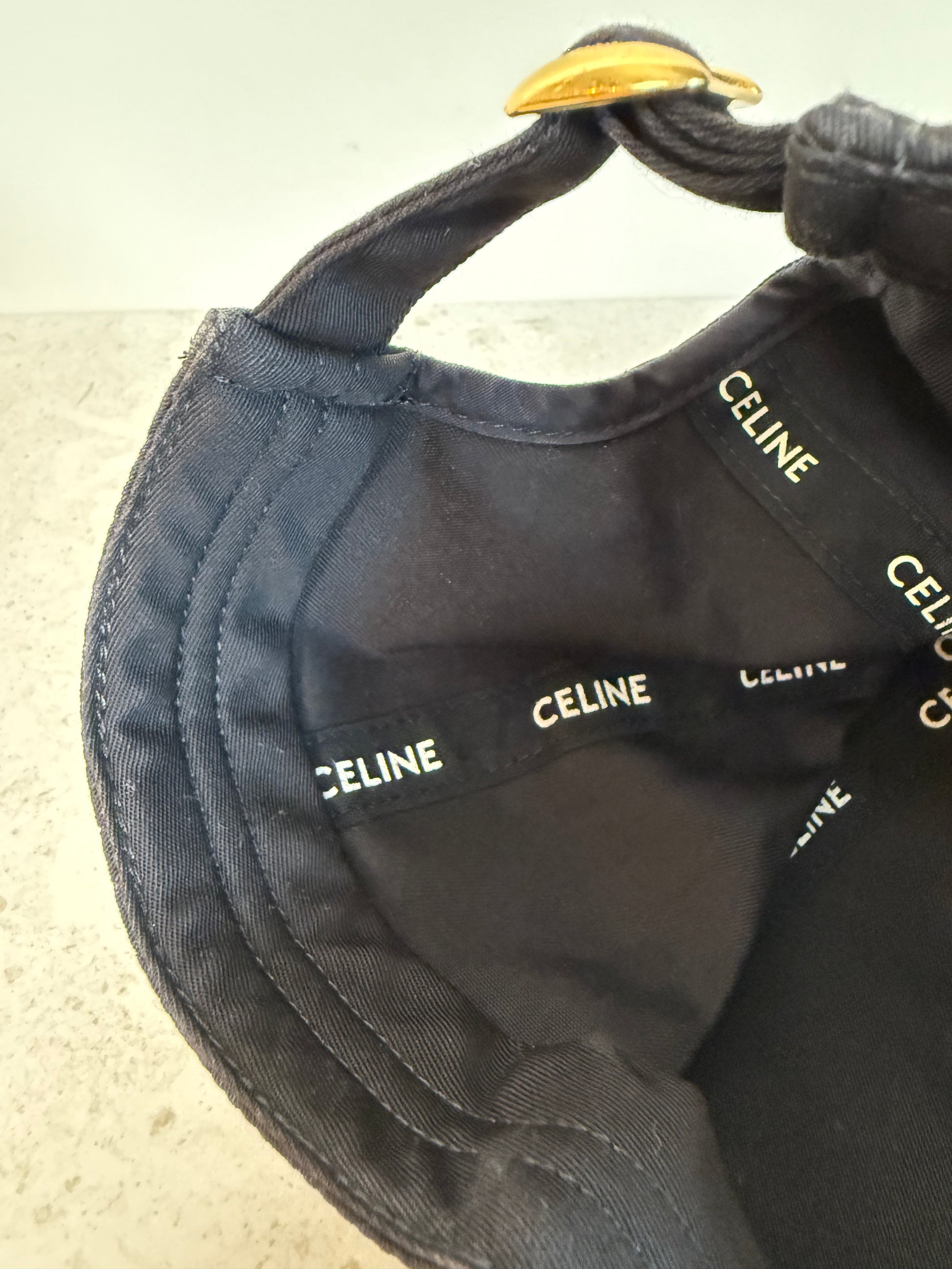 CELINE - Cap Black