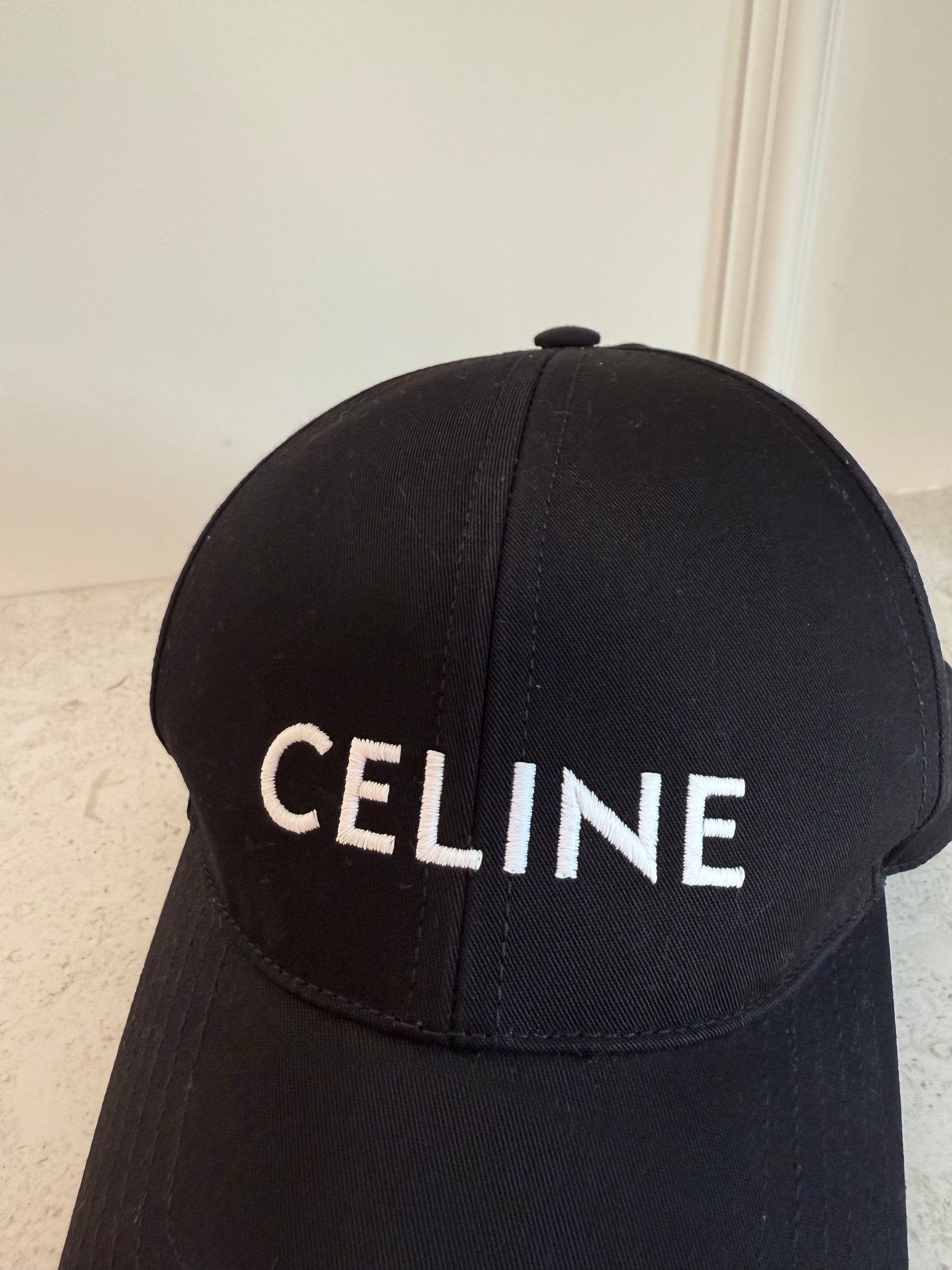 CELINE - Cap Black