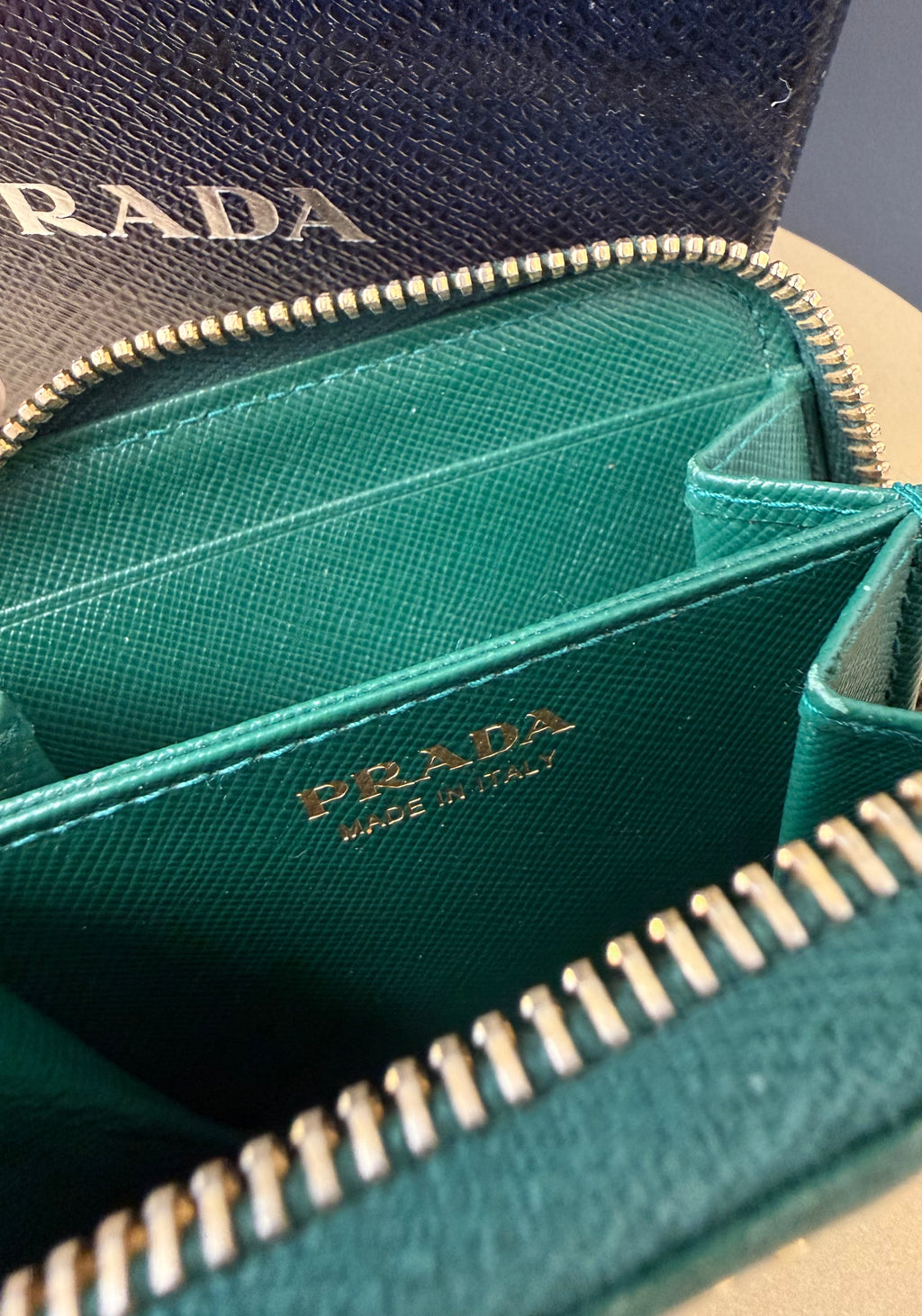 PRADA - Small wallet