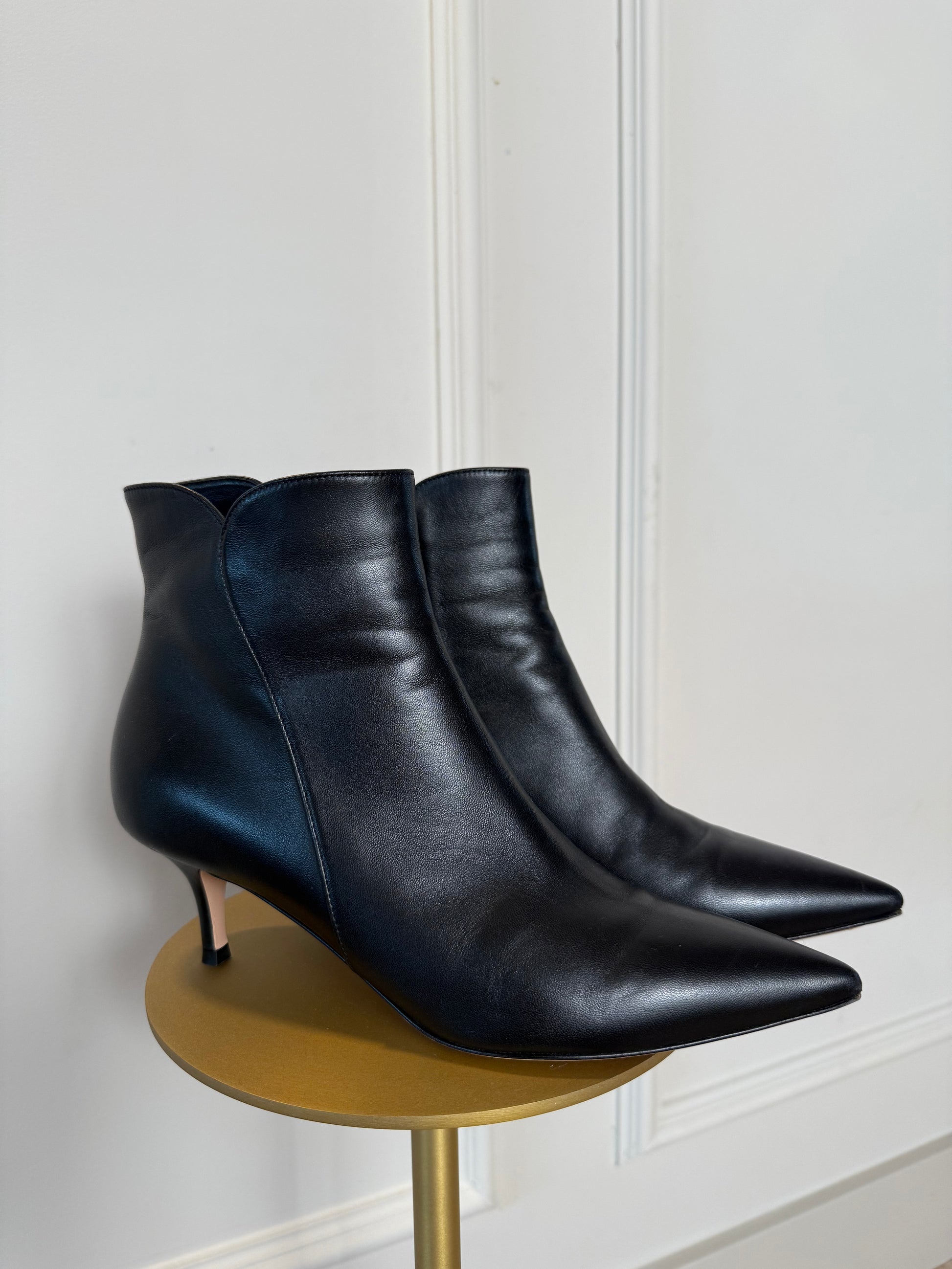 GIANVITO ROSSI - Kittenheel boots