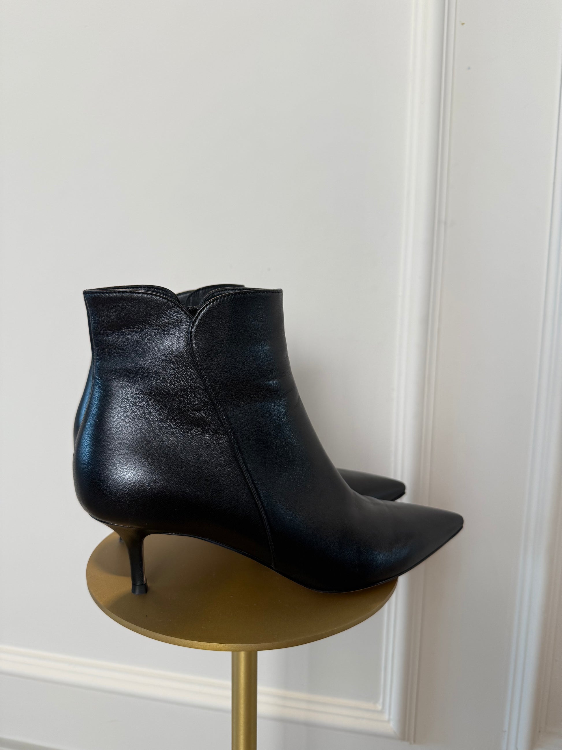 GIANVITO ROSSI - Kittenheel boots