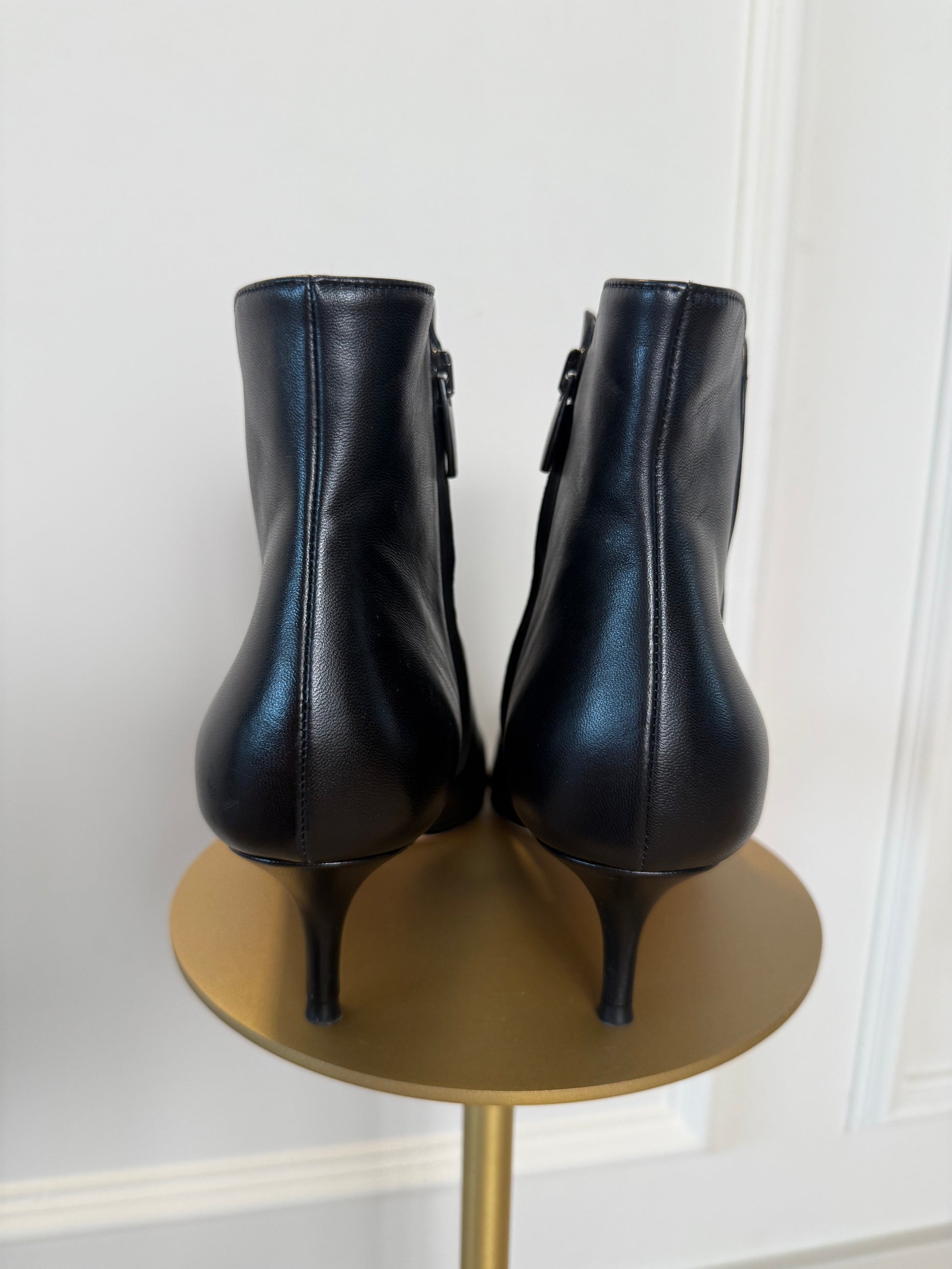 GIANVITO ROSSI - Kittenheel boots